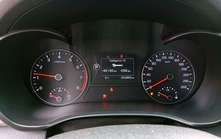 KIA Optima IV, 2018 год, 943 500 рублей, 7 фотография