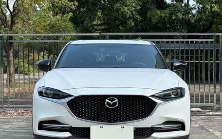 Mazda CX-4, 2022 год, 1 860 000 рублей, 2 фотография