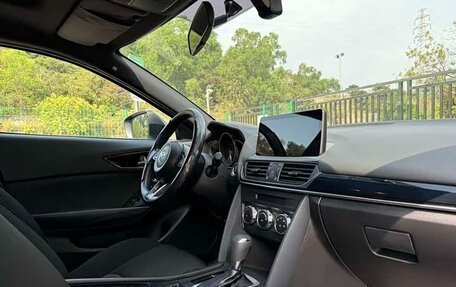 Mazda CX-4, 2022 год, 1 860 000 рублей, 11 фотография