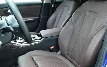 BMW 3 серия, 2022 год, 2 839 444 рублей, 13 фотография