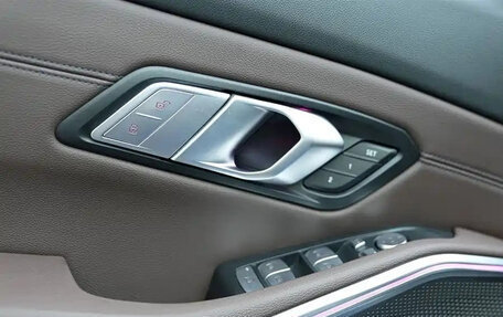 BMW 3 серия, 2022 год, 2 839 444 рублей, 16 фотография