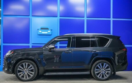 Lexus LX, 2022 год, 13 000 000 рублей, 3 фотография