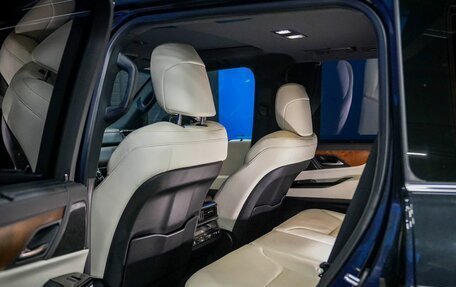 Lexus LX, 2022 год, 13 000 000 рублей, 14 фотография