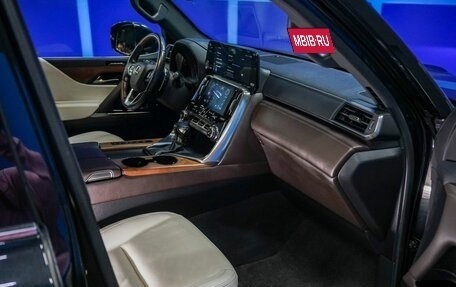 Lexus LX, 2022 год, 13 000 000 рублей, 13 фотография