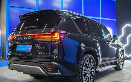 Lexus LX, 2022 год, 13 000 000 рублей, 21 фотография