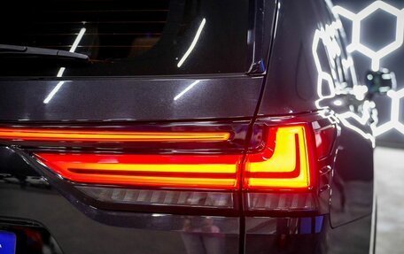 Lexus LX, 2022 год, 13 000 000 рублей, 19 фотография