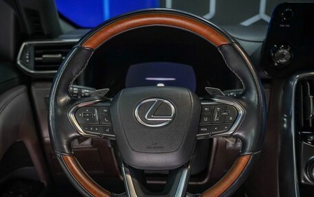 Lexus LX, 2022 год, 13 000 000 рублей, 30 фотография