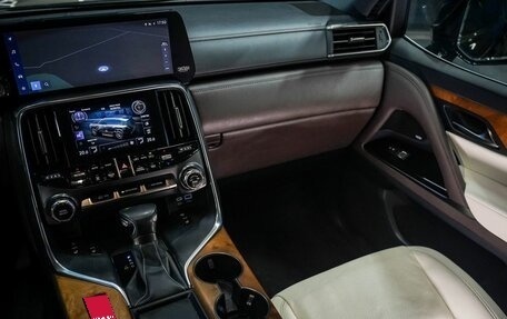 Lexus LX, 2022 год, 13 000 000 рублей, 31 фотография