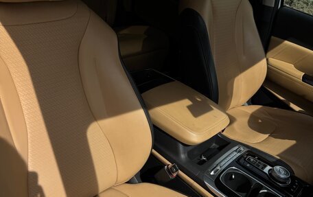 KIA Carnival, 2023 год, 4 800 000 рублей, 19 фотография