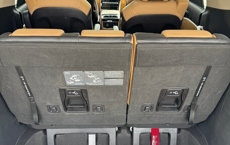 KIA Carnival, 2023 год, 4 800 000 рублей, 26 фотография