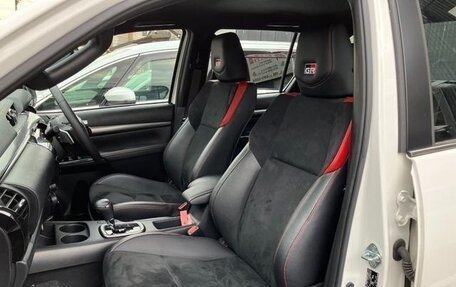 Toyota Hilux VIII, 2025 год, 5 799 000 рублей, 11 фотография