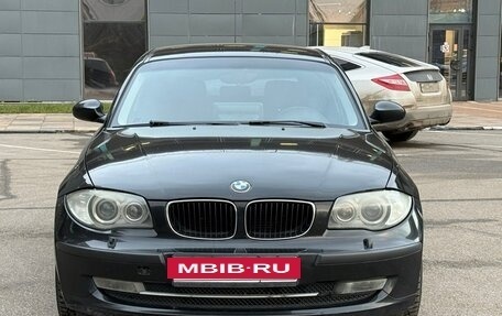 BMW 1 серия, 2008 год, 880 000 рублей, 3 фотография