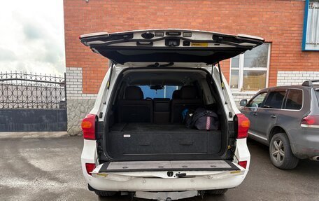 Toyota Land Cruiser 200, 2014 год, 4 350 000 рублей, 8 фотография