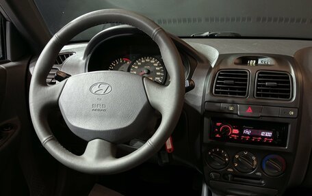 Hyundai Accent II, 2005 год, 450 000 рублей, 10 фотография