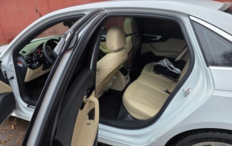 Audi A4, 2021 год, 3 890 000 рублей, 8 фотография