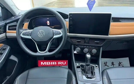 Volkswagen Bora, 2023 год, 1 050 000 рублей, 10 фотография