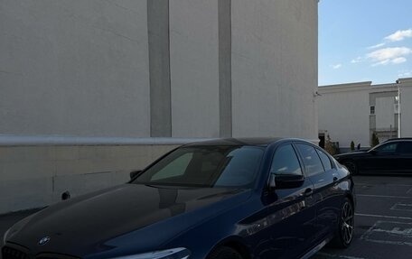 BMW 5 серия, 2018 год, 2 450 000 рублей, 1 фотография