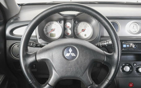 Mitsubishi Outlander III рестайлинг 3, 2005 год, 749 000 рублей, 16 фотография