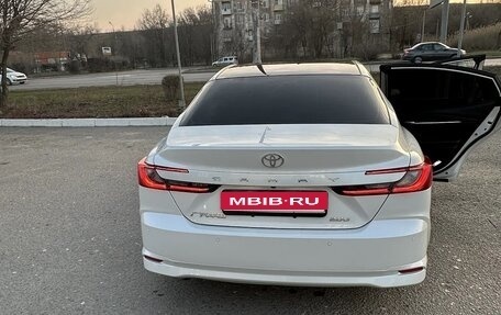 Toyota Camry, 2024 год, 4 200 000 рублей, 1 фотография