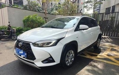 Toyota Yaris XP150 рестайлинг, 2022 год, 1 180 000 рублей, 1 фотография