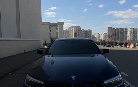 BMW 5 серия, 2018 год, 2 450 000 рублей, 3 фотография