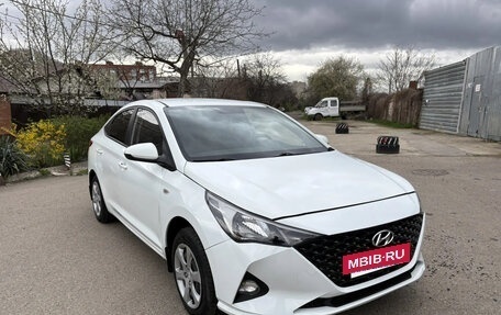 Hyundai Solaris II рестайлинг, 2018 год, 770 000 рублей, 8 фотография