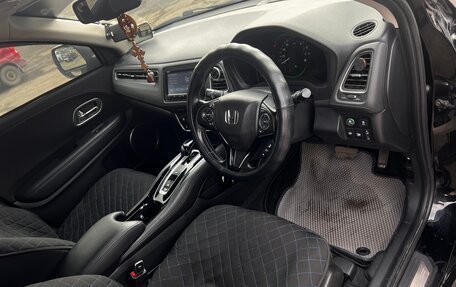 Honda Vezel, 2018 год, 1 770 000 рублей, 12 фотография