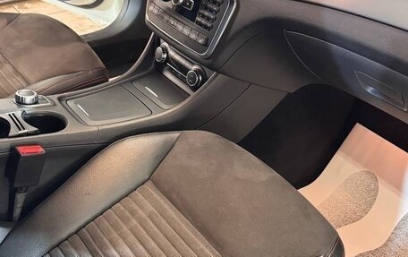 Mercedes-Benz GLA, 2015 год, 2 300 000 рублей, 9 фотография