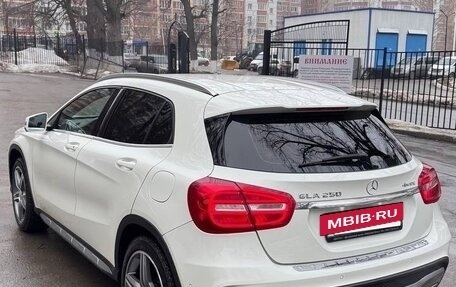 Mercedes-Benz GLA, 2015 год, 2 300 000 рублей, 3 фотография