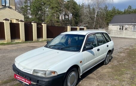 Mitsubishi Libero I рестайлинг, 2000 год, 157 000 рублей, 3 фотография