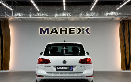 Volkswagen Touareg III, 2017 год, 3 999 000 рублей, 5 фотография