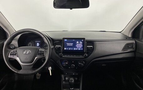 Hyundai Solaris II рестайлинг, 2021 год, 1 530 000 рублей, 16 фотография