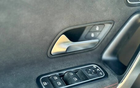 Mercedes-Benz A-Класс, 2020 год, 3 350 000 рублей, 15 фотография