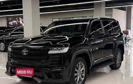 Toyota Land Cruiser, 2025 год, 14 020 000 рублей, 2 фотография