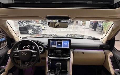 Toyota Land Cruiser, 2025 год, 14 020 000 рублей, 14 фотография