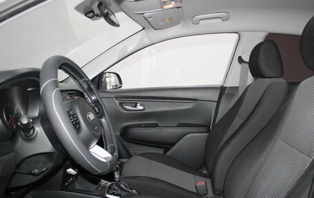 KIA Rio IV, 2018 год, 1 399 900 рублей, 10 фотография