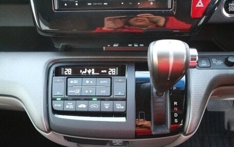 Honda Stepwgn IV, 2015 год, 1 223 000 рублей, 10 фотография