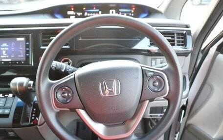 Honda Stepwgn IV, 2015 год, 1 223 000 рублей, 12 фотография