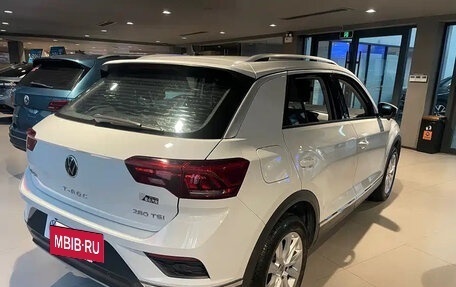 Volkswagen T-Roc I, 2021 год, 1 200 000 рублей, 4 фотография