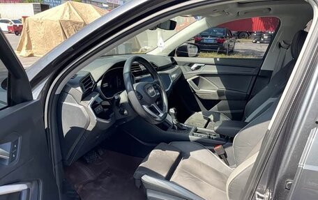 Audi Q3, 2022 год, 2 000 000 рублей, 6 фотография
