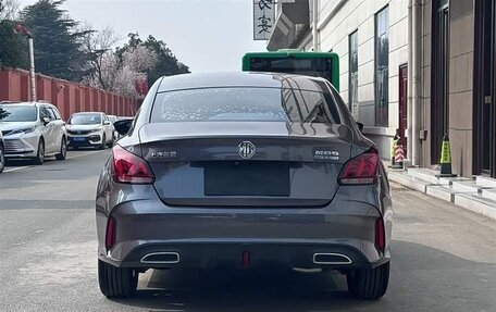 MG 5, 2022 год, 986 000 рублей, 3 фотография