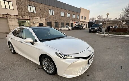 Toyota Camry, 2024 год, 4 200 000 рублей, 2 фотография