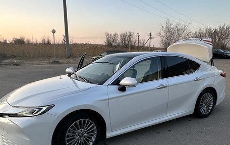 Toyota Camry, 2024 год, 4 200 000 рублей, 5 фотография