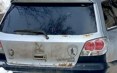 Mitsubishi Outlander III рестайлинг 3, 2003 год, 450 000 рублей, 3 фотография