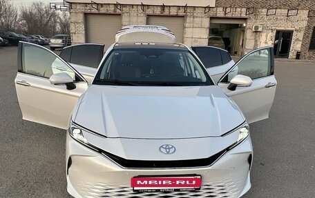 Toyota Camry, 2024 год, 4 200 000 рублей, 8 фотография