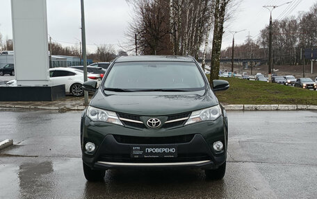 Toyota RAV4, 2013 год, 1 850 000 рублей, 2 фотография