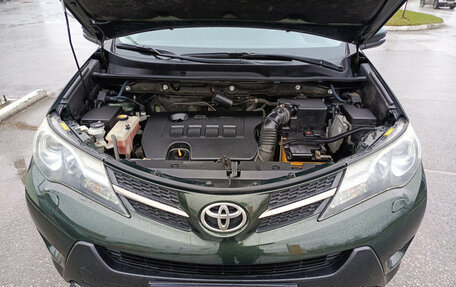 Toyota RAV4, 2013 год, 1 850 000 рублей, 11 фотография