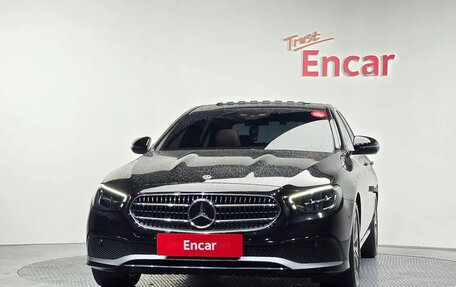 Mercedes-Benz E-Класс, 2021 год, 4 381 000 рублей, 3 фотография