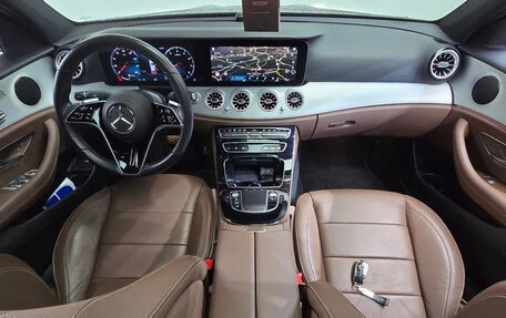 Mercedes-Benz E-Класс, 2021 год, 4 381 000 рублей, 6 фотография