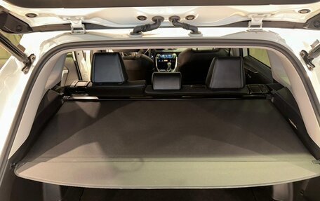 Toyota RAV4, 2020 год, 3 330 000 рублей, 19 фотография